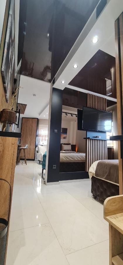 Design Apartment Platinium Spa Lux 5 Star "Havana" Completely Private Wellness & Spa Free Included Sauna & Jacuzzi & Salt Wall & Fire Place & 3D Ceilings & Business Wifi & Netflix & Keyless Code Entry & Full Smart App & Secure 2 Parking Place Ćuprija Dış mekan fotoğraf
