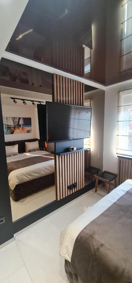 Design Apartment Platinium Spa Lux 5 Star "Havana" Completely Private Wellness & Spa Free Included Sauna & Jacuzzi & Salt Wall & Fire Place & 3D Ceilings & Business Wifi & Netflix & Keyless Code Entry & Full Smart App & Secure 2 Parking Place Ćuprija Dış mekan fotoğraf