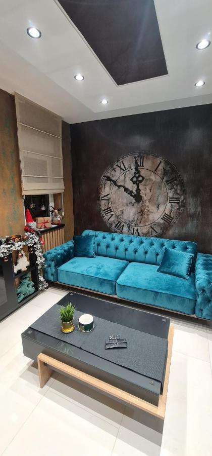 Design Apartment Platinium Spa Lux 5 Star "Havana" Completely Private Wellness & Spa Free Included Sauna & Jacuzzi & Salt Wall & Fire Place & 3D Ceilings & Business Wifi & Netflix & Keyless Code Entry & Full Smart App & Secure 2 Parking Place Ćuprija Dış mekan fotoğraf