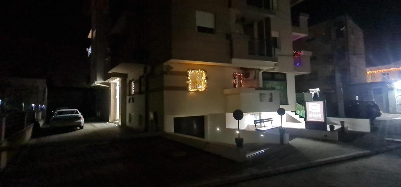 Design Apartment Platinium Spa Lux 5 Star "Havana" Completely Private Wellness & Spa Free Included Sauna & Jacuzzi & Salt Wall & Fire Place & 3D Ceilings & Business Wifi & Netflix & Keyless Code Entry & Full Smart App & Secure 2 Parking Place Ćuprija Dış mekan fotoğraf